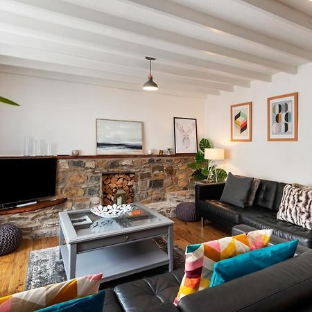 Ivydene - Beautiful Cottage, Stone Throw From Beach, Wonderful Sea Views Saundersfoot Kültér fotó
