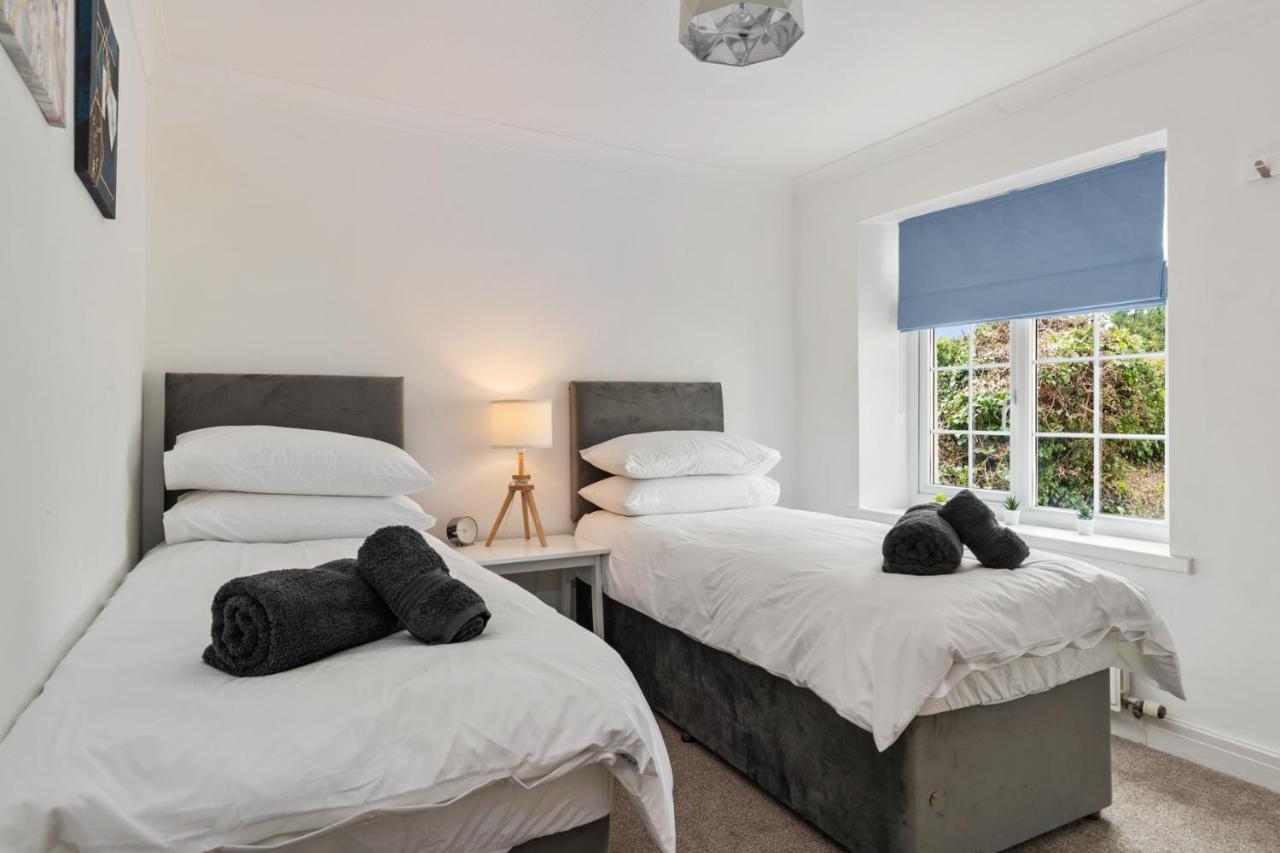 Ivydene - Beautiful Cottage, Stone Throw From Beach, Wonderful Sea Views Saundersfoot Kültér fotó